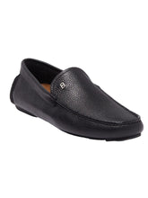 Load image into Gallery viewer, Bally Wander Men&#39;s 6220101 Black Pebbled Grained Loafers MSRP $620
