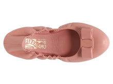 Load image into Gallery viewer, SALVATORE FERRAGAMO Lizinka Women&#39;s 725907 Desert Rose Ballet Flats Size 5 D MSRP $430
