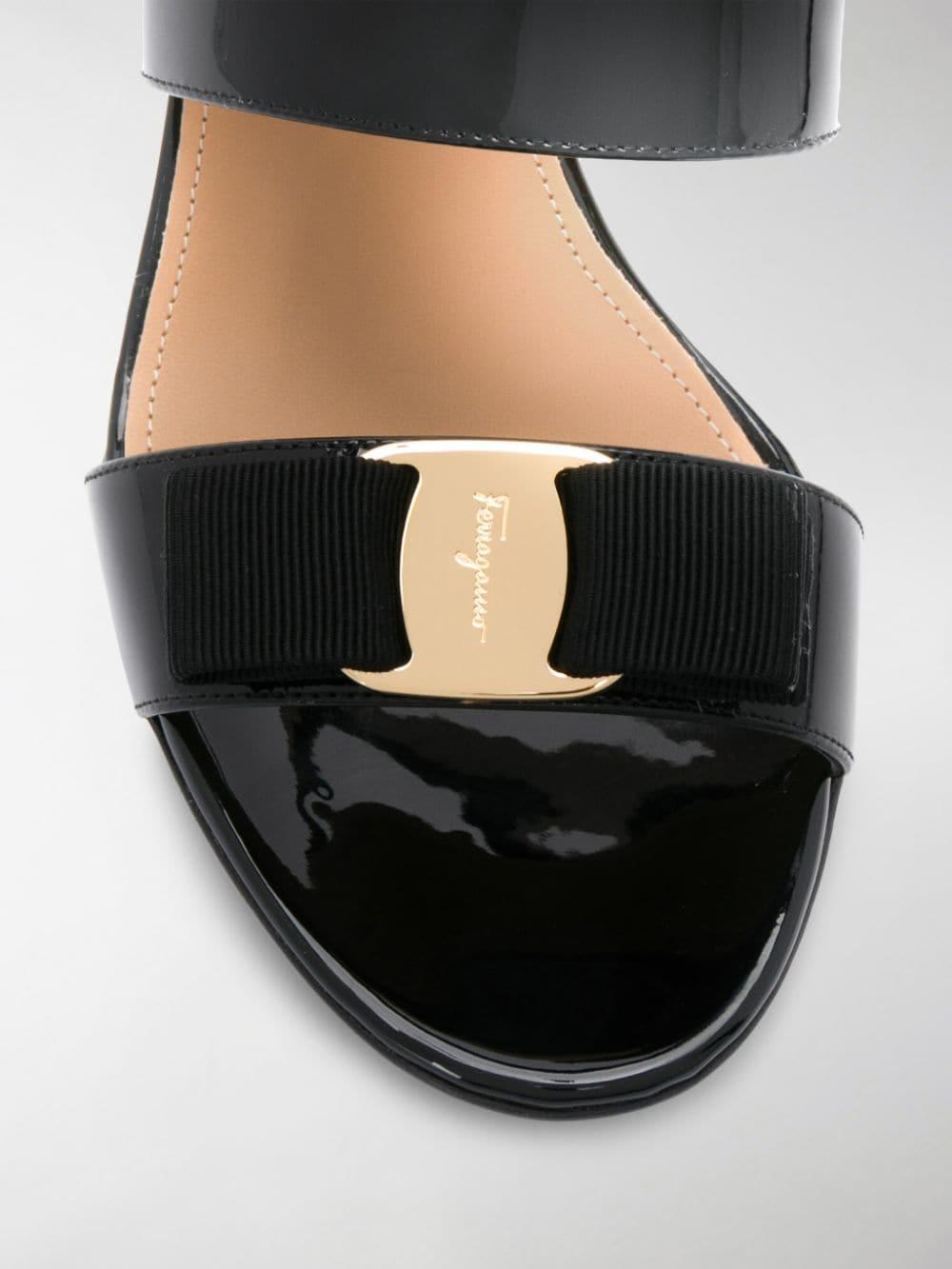 Ferragamo Vara 55mm bow patent sandals - Black