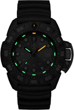 Load image into Gallery viewer, LUMINOX Scott Cassell Deep Dive Men&#39;s XS.1567 Green Dial Watch MSRP $795
